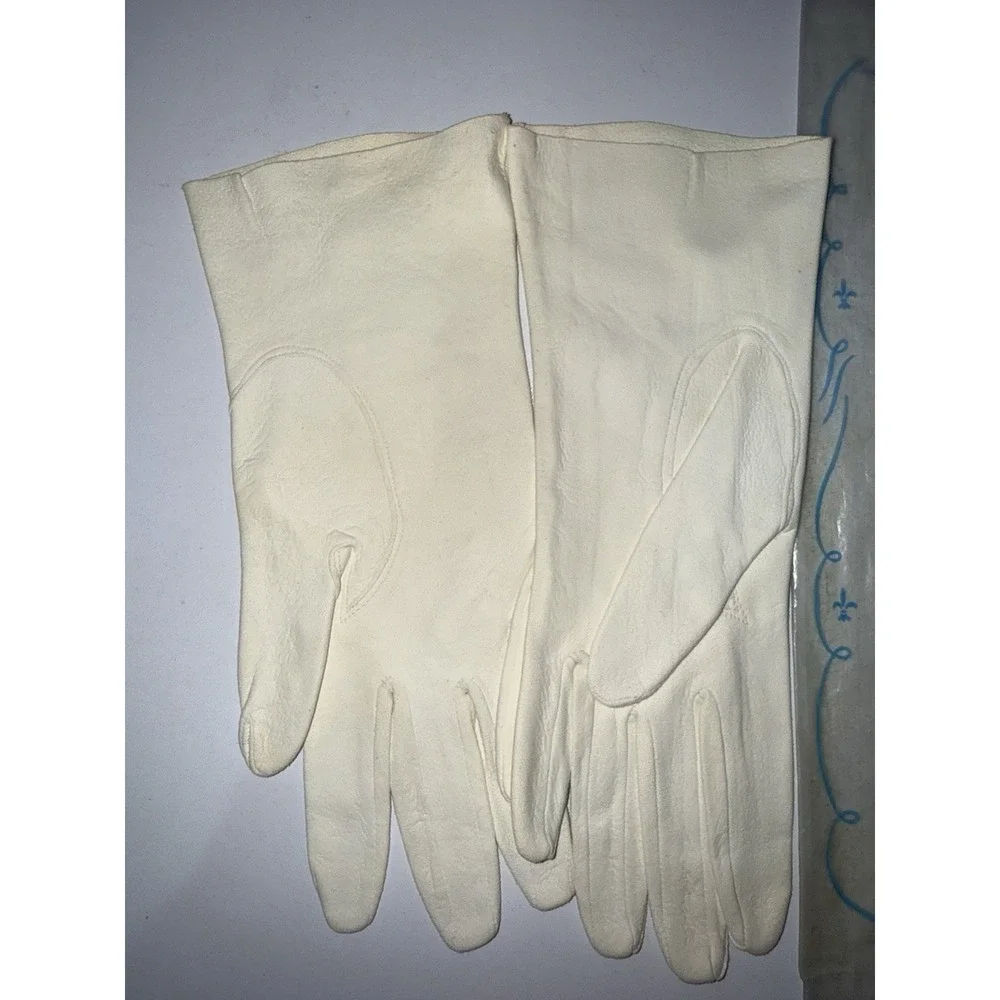Vintage White Off White Kid Leather Gloves Van Raalte 6 1/2 long Cream‎ Q